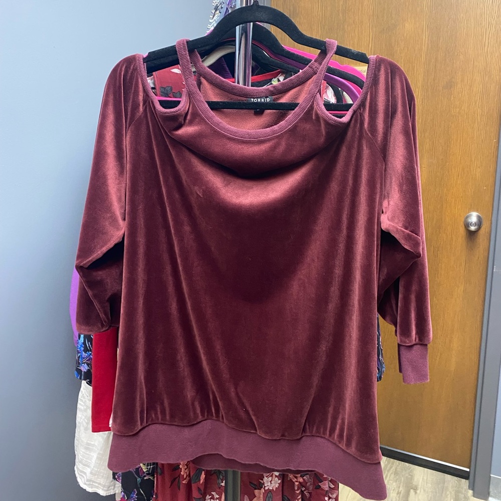 Velvet off shoulder sweatshirt